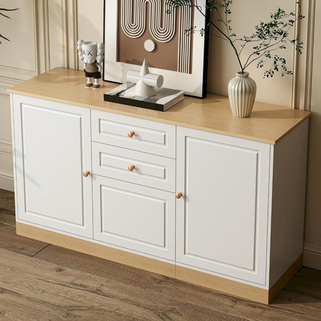 Buffet marron, espace de rangement genereux