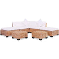 Beige canape en rotin tresse avec coussin rembourre